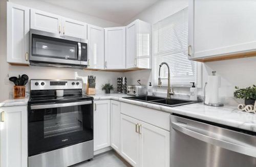 Evansville House | Urban Oasis Cozy Home Near Downtown with Game Room and Firepit