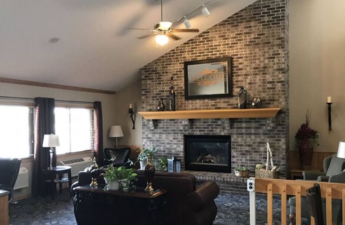 Thorp House | Vacation Day Is Always A Great Idea! Free Parking & Breakfast, Near Conway Park