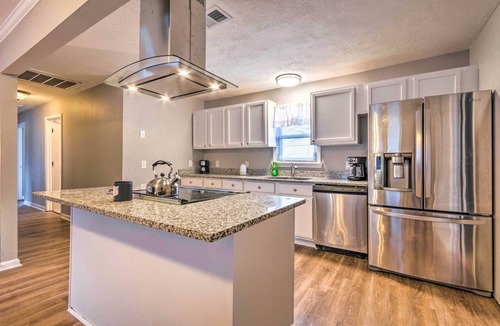 Jacksonville House | Vacation Rental Home ~ 15 Mi to Little Rock