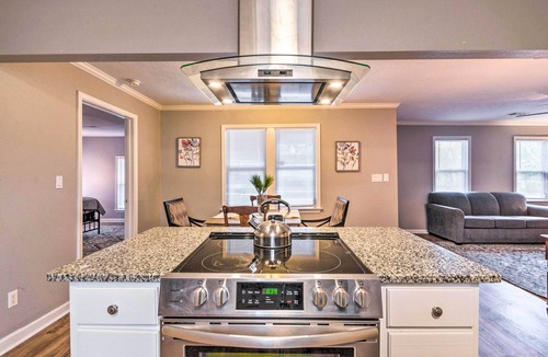 Jacksonville House | Vacation Rental Home ~ 15 Mi to Little Rock