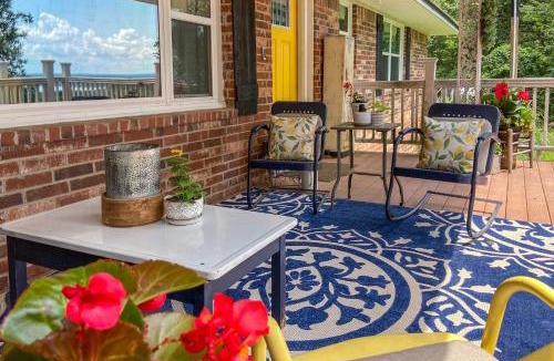 Garfield House | VIEWS! Lake Home w/2 Decks, Boat Parking & Peace