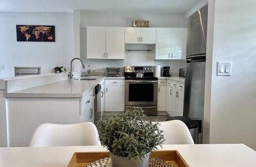 Oakes Estates Apartment | Villa Mango