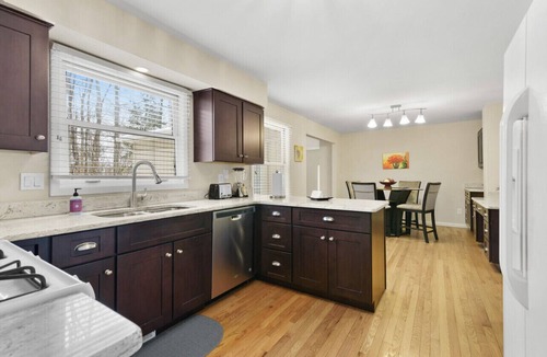 Bloomfield Hills House | Villa Patricia ideal for long term stays-near lakes
