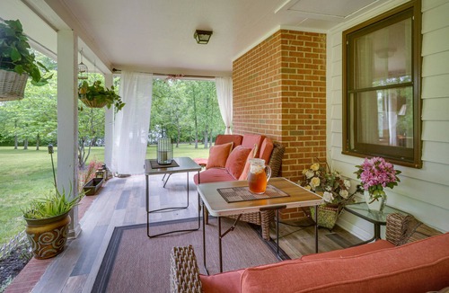 Orange Villa | Virginia Retreat on Lake Orange: Fishing On-Site!