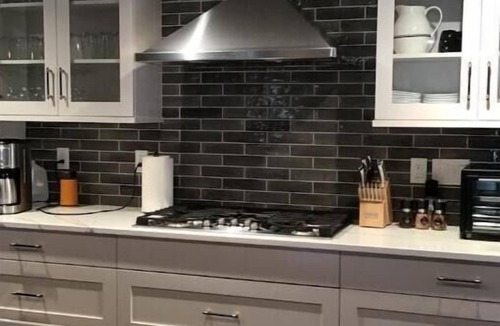 Simmonsville House | VIRGINIA TECH FAMILIES - 200 YEAR OLD FARMHOUSE
