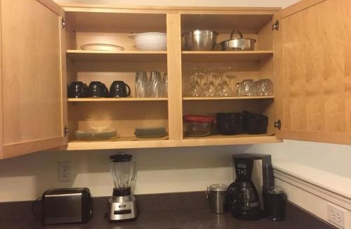 Highlands House | Walk to All-2King Beds-3BA-Washer-Dryer-Highlands