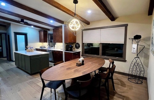 Saugatuck House | Walk to Downtown Saugatuck! Spacious, newly-renovated 5BR "House on the Hill"!