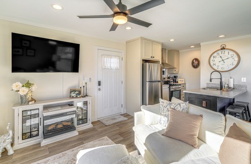 Bristol House | Walk to Marina: Waterfront South Holston Lake Home