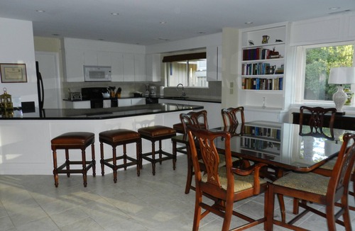 Baynard Oaks House | Walk to RBC Heritage course. Reduced winter Rates. Pet friendly, pool.