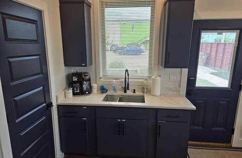 East Nashville Condo | Walkable 1-Bed in East Nash, 2mi to DT, 5 Pts
