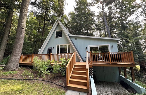 Walloon Lake House | Walloon Village Home- Few Steps To Lake Access!
