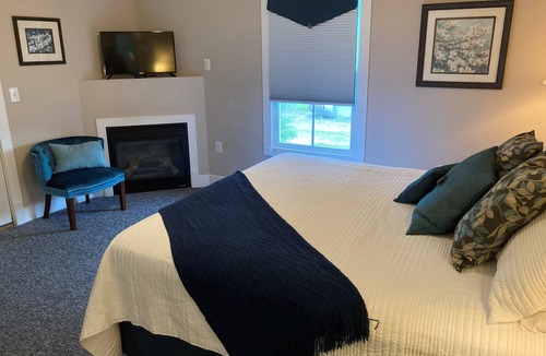 Bloomington Bed & Breakfast | Wampler House