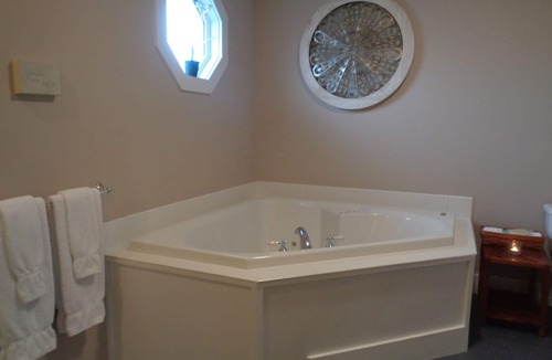 Bloomington Bed & Breakfast | Wampler House
