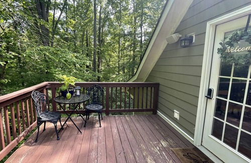 Batesville Apartment | Wandering Bear’s Den Private Studio Near Crozet and Charlottesville