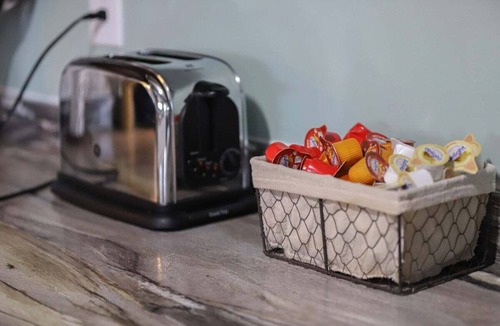 Ella House | Waterfront Cabin w/Wildlife & Fire Pit
