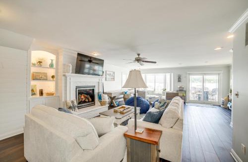 Clarklake House | Waterfront ‘Clarklake Escape’ - Deck, Dock & Views