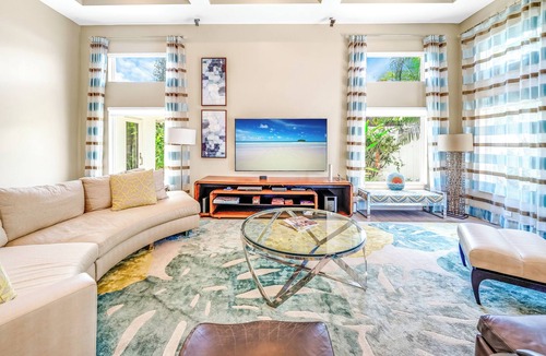 Coral Ridge Isles House | Waterfront Gem! HTD Pool+Hot Tub! 1 Mile To Beach!