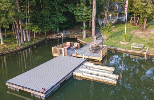 Little Kowaliga House | Waterfront Home Near Real Island