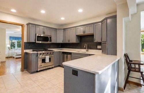 Baileys Harbor House | Waterfront Home|Dock & Kayaks|5 Min to Baileys Harbor
