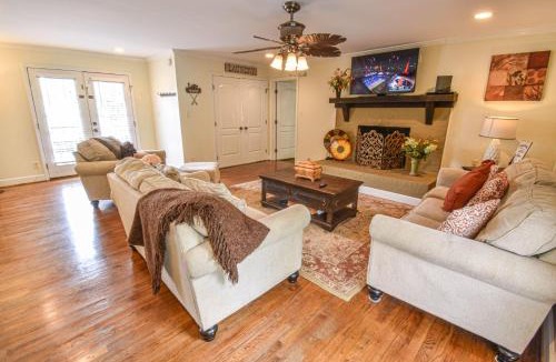 Northport House | Waterfront Home with Spacious Outdoor Deck Boat Slip