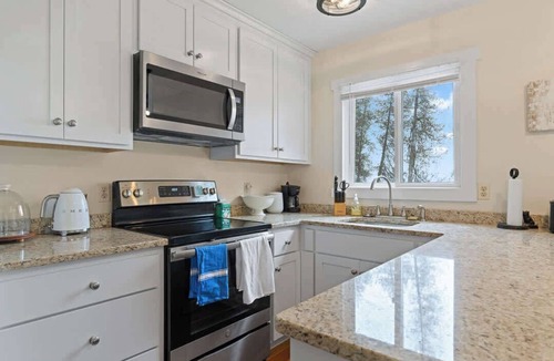 Sister Bay House | Waterfront Lake Michigan Tranquility Bay Getaway