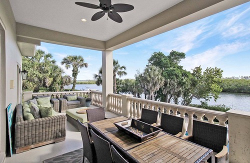 Nokomis House | Waterfront Neo Mediterranean Home On Casey Key - Tidewater Manor