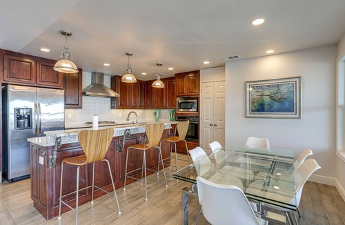 New Orleans East Area House | Waterfront NOLA Gem w/Boat Dock & Lift