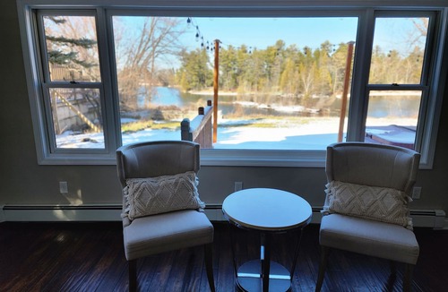 Harvey House | Waterfront Retreat: Hot Tub, Kayaks, Bikes & Lake Superior Access