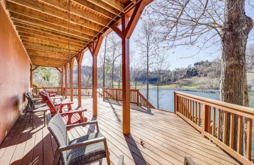 Butler House | Waterfront Watauga Lake Home w/Private Dock!
