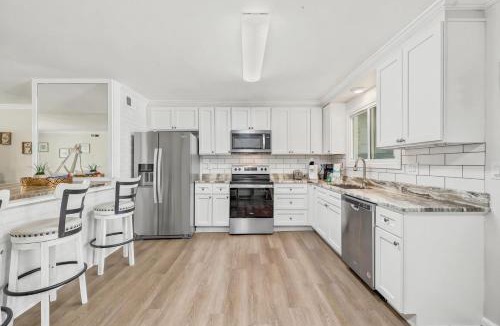 Long Bay Estates House | Wavecrest Grand with Pool Great for Groups