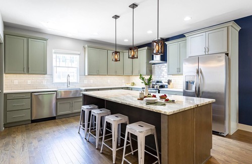Historic Waverly Apartment | Waverly by AvantStay | Nashville-Inspired Townhome w/ Luxury Kitchen, Pool Table