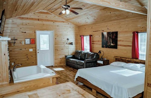 Carlisle Cabin | Weatherford Hideaway! Full Kitchen, Outdoor Pool, Near Peek-A-Boo Petting Zoo