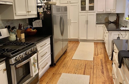 Oxford House | WELCOME! Between the Square and Grove! Charming House/Best Location
