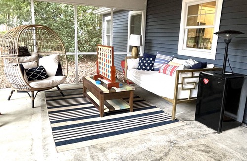 South Haven House | Welcome to Camp Lilly