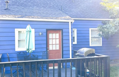 Algonquin House | Welcome to Cheerful House