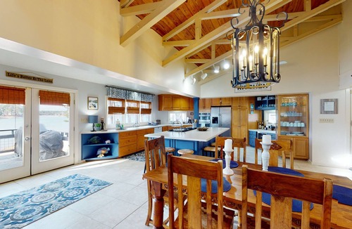 Little Kowaliga House | Welcome to Fort Hatchett. Rent half the home for a smaller group.