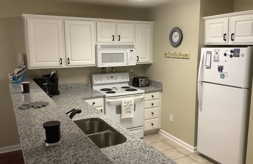 Pawleys Island Villa | WELCOME TO HAMMOCK HEAVEN First Floor- Easy Access