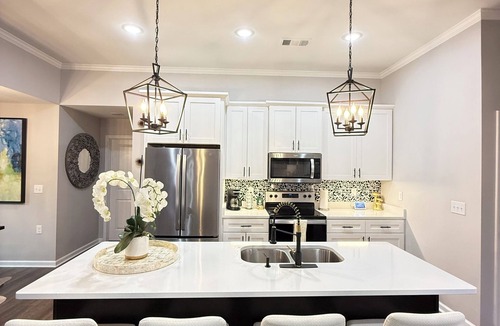 Batesville House | Welcome to Riverwood Retreat – Your Peaceful Hilltop Escape!