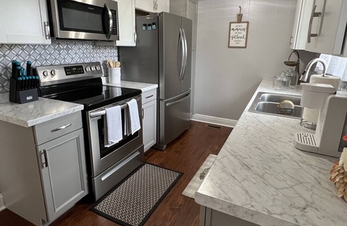 Madisonville House | Welcoming 3 bedroom near downtown Madisonville!!!