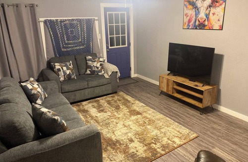 Mount Ida House | Welcoming 3-bedroom house near charming Mount Ida and Lake Ouachita!
