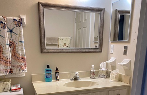 Ormond Shores Condo | We’re 3 minutes walk to the beach Ormond Beach