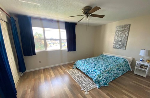 Ormond Shores Condo | We’re 3 minutes walk to the beach Ormond Beach
