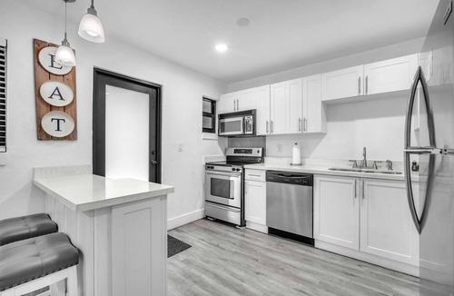 East Little Havana Apartment | West Brickell #1 2BR | Close to Brickell & Wynwood