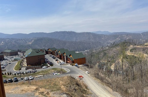 Gatlinburg Resort | Westgate Smoky Mountain Resort and Waterpark