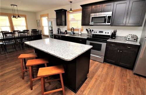 South Nags Head Cottage | Whalebone Oceanfront 3 Bedroom Cottage C