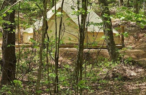 Turtletown RV Rental | Whisper "Hollar" | Secluded Luxe Glamping Retreat