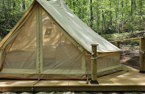 Turtletown RV Rental | Whisper "Hollar" | Secluded Luxe Glamping Retreat