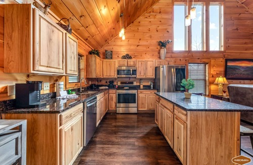 Gatlinburg - Pigeon Forge Cabin | Whispering Pines Retreat By Ghosal Luxury Lodging