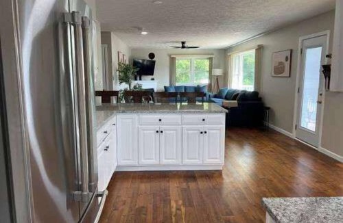 Waverly House | White Lake Retreat | Lakefront Views | Dock