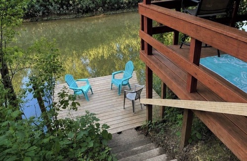 Freedom Cabin | White River Cabin - Private Dock & Wildlife